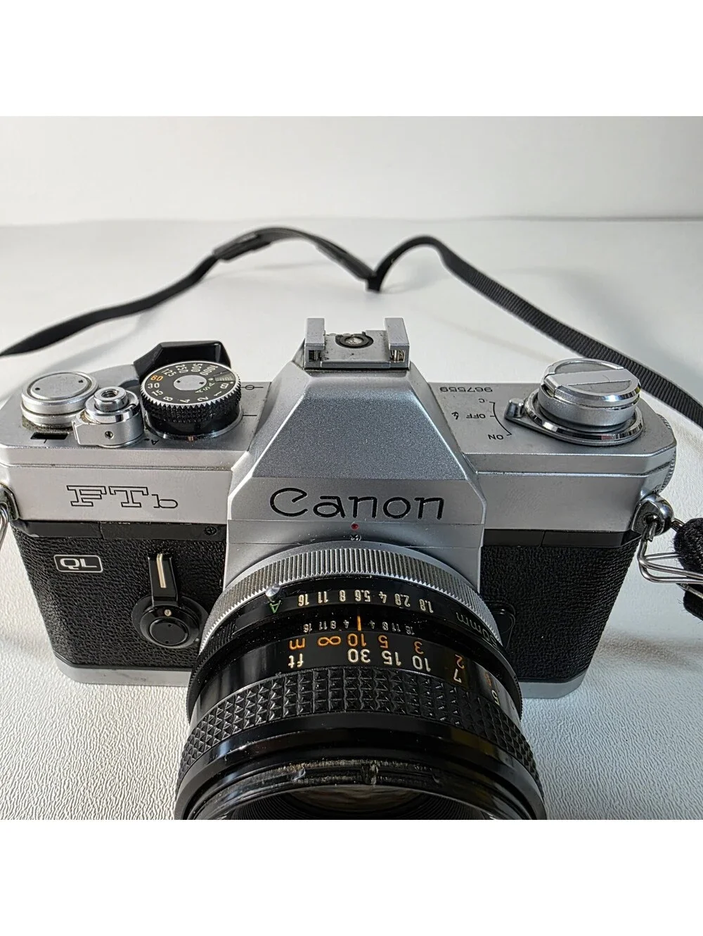 Canon FTb QL 35mm SLR Film Camera with 50mm f/1.8 SC FD Lens- Tested & Working!